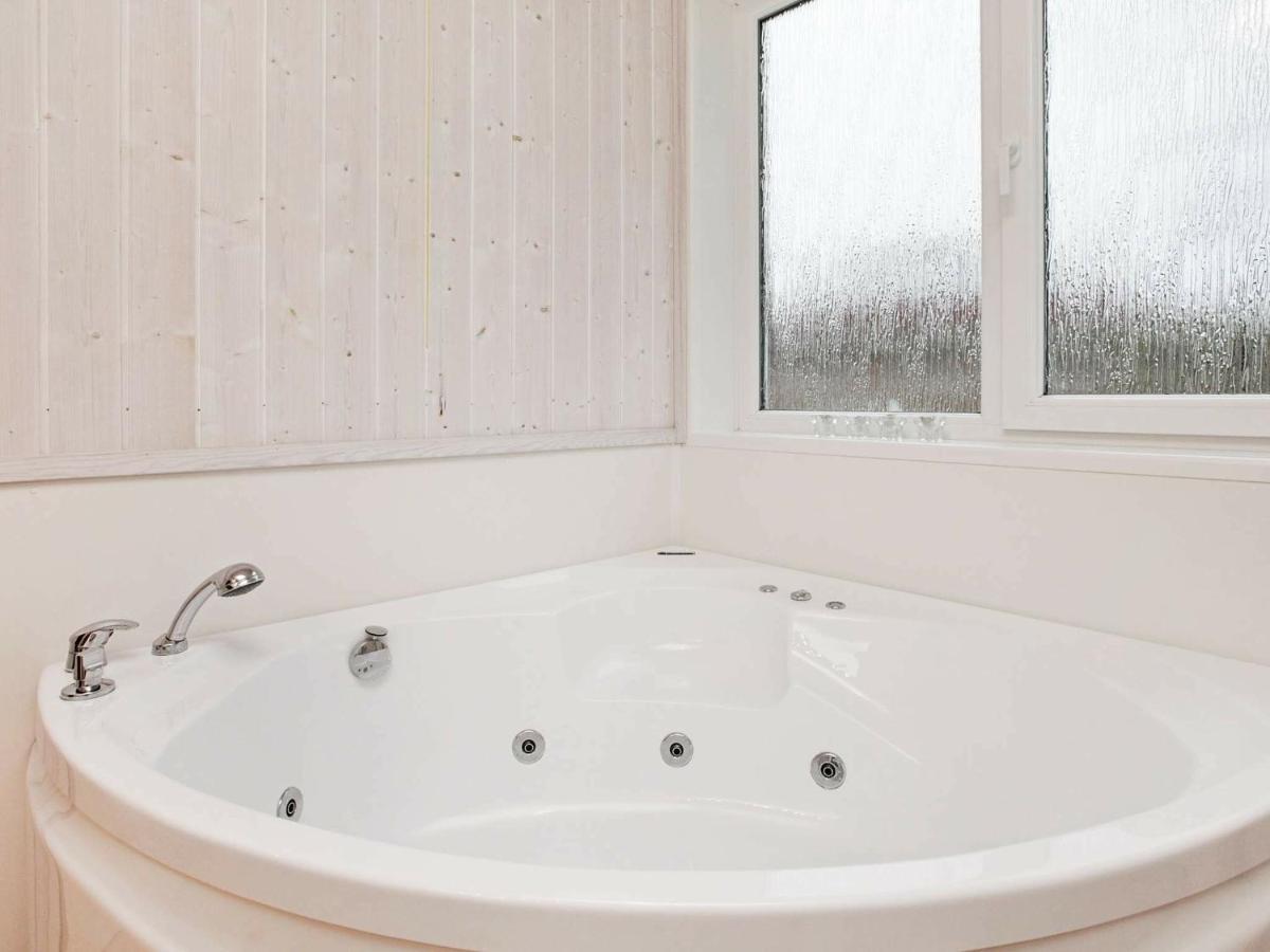 8 Person Holiday Home In Ґельтінґ Екстер'єр фото